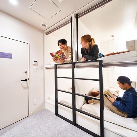 אוסקה &And Hostel Shinsaibashi East מראה חיצוני תמונה